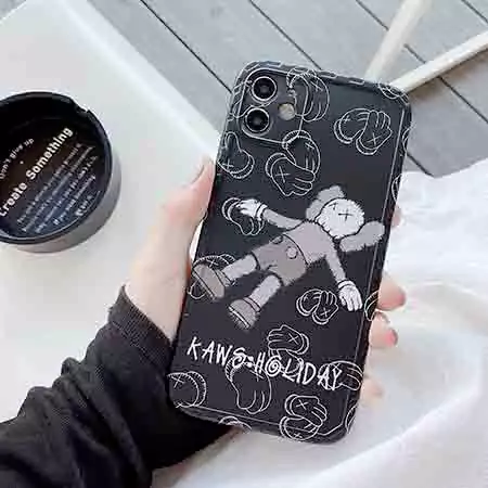 カウズ  ブランド スマホケースiPhone17/17pro/17 promax/17 air 
