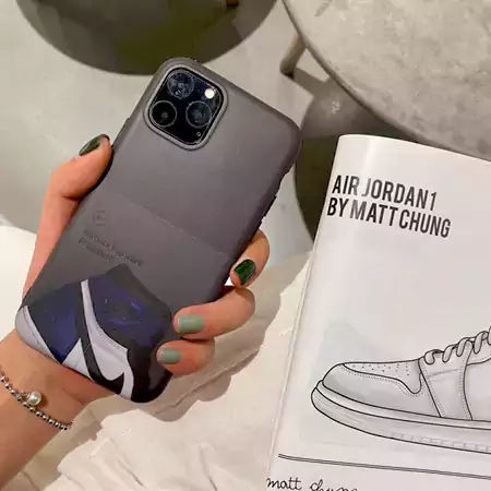 アディダス ブランド スマホケースiPhone17/17pro/17 promax/17 air 