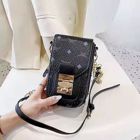 エムシーエム ブランド スマホケースiPhone17/17pro/17 promax/17 air 