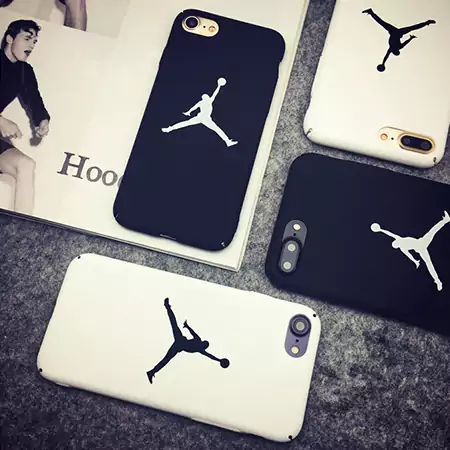 ジョーダン ブランド スマホケースiPhone17/17pro/17 promax/17 air 