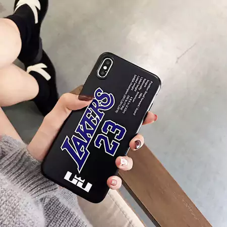 アディダス ブランド スマホケースiPhone17/17pro/17 promax/17 air 