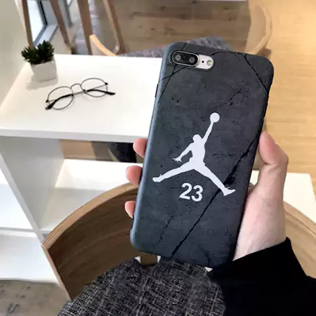 ジョーダン ブランド スマホケースiPhone17/17pro/17 promax/17 air 