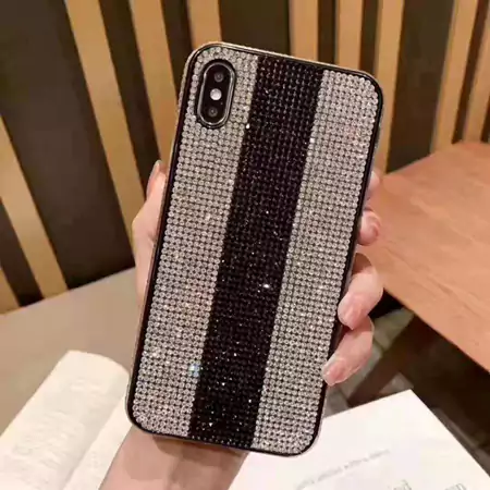 クリスチャンルブタン ブランド スマホケースiPhone17/17pro/17 promax/17 air 