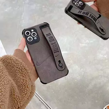 ナイキストリート芸能人覗き見防止iphone18ケースブランド