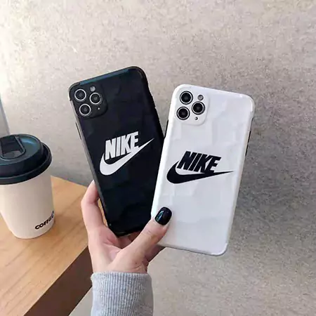 ナイキ ブランド スマホケースiPhone17/17pro/17 promax/17 air 