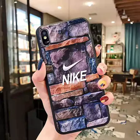 モスキーノ Moschino ケースiPhone17/17pro/17 promax/17 air 