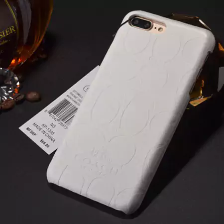 コーチ ブランド スマホケースiPhone17/17pro/17 promax/17 air 