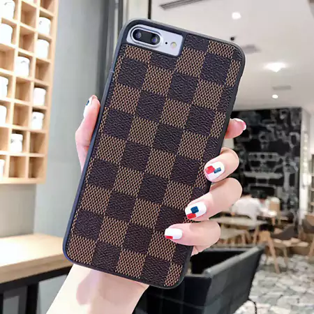 クリスチャンルブタン ブランド スマホケースiPhone17/17pro/17 promax/17 air 