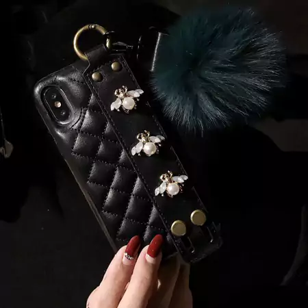 クリスチャンルブタン ブランド スマホケースiPhone17/17pro/17 promax/17 air 