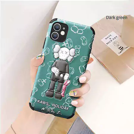 カウズ  ブランド スマホケースiPhone17/17pro/17 promax/17 air 