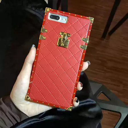 クリスチャンルブタン ブランド スマホケースiPhone17/17pro/17 promax/17 air 