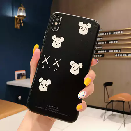 クリスチャンルブタン ブランド スマホケースiPhone17/17pro/17 promax/17 air 