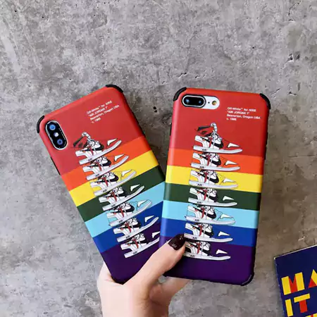 クリスチャンルブタン ブランド スマホケースiPhone17/17pro/17 promax/17 air 