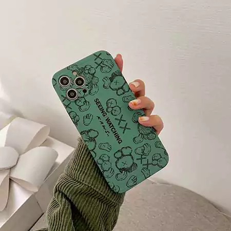 カウズ  ブランド スマホケースiPhone17/17pro/17 promax/17 air 