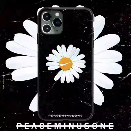 アディダス ブランド スマホケースiPhone17/17pro/17 promax/17 air 