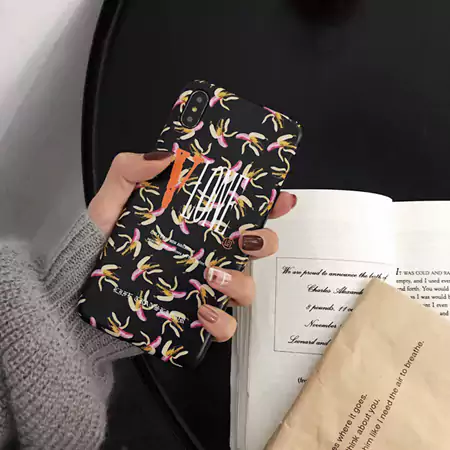 クリスチャンルブタン ブランド スマホケースiPhone17/17pro/17 promax/17 air 