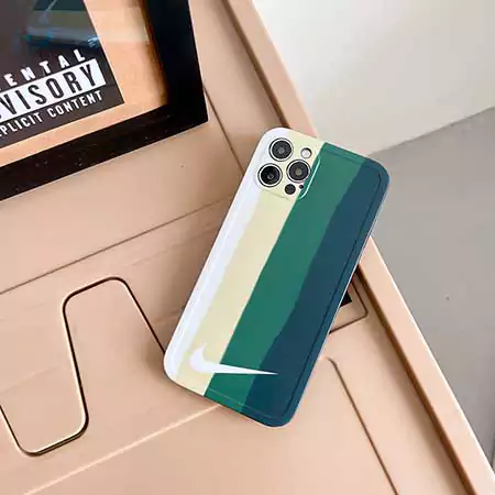 ナイキ ブランド スマホケースiPhone17/17pro/17 promax/17 air 