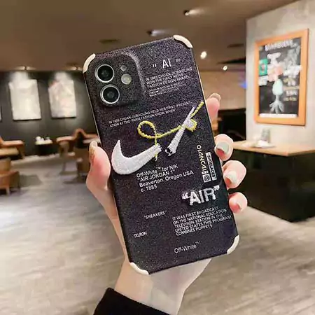 ナイキ ブランド スマホケースiPhone17/17pro/17 promax/17 air 