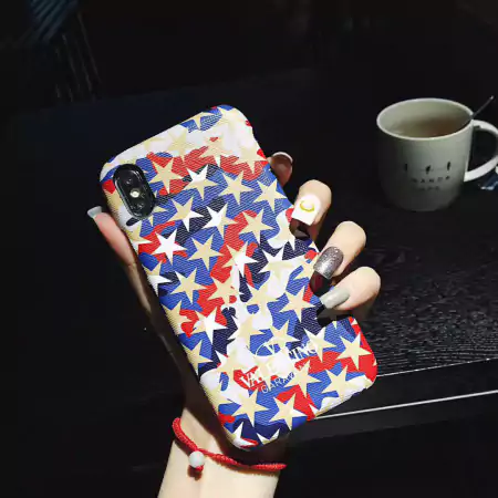 ヴァレンティノ スマホケースiPhone17/17pro/17 promax/17 air 