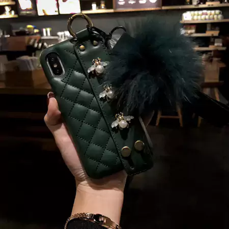 クリスチャンルブタン ブランド スマホケースiPhone17/17pro/17 promax/17 air 