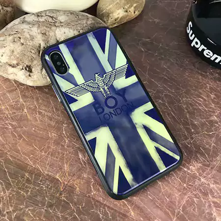 ボーイロンドン Boy ケースiPhone17/17pro/17 promax/17 air 
