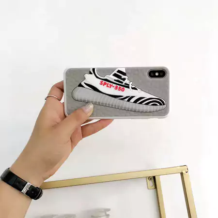 クリスチャンルブタン ブランド スマホケースiPhone17/17pro/17 promax/17 air 
