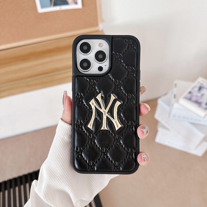 ニューヨーク・ヤンキースiPhone13ケース