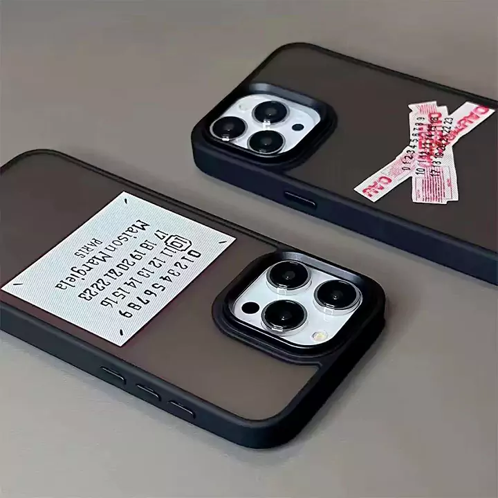 メゾン マルジェラiPhone13ケース