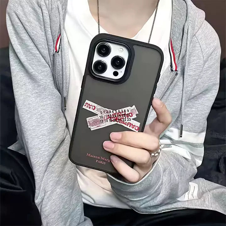 メゾン マルジェラアイフォン16プロスマホケース