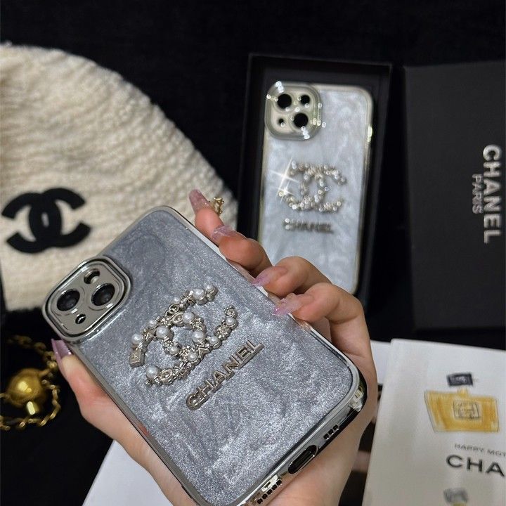 シャネルiPhone13ケース