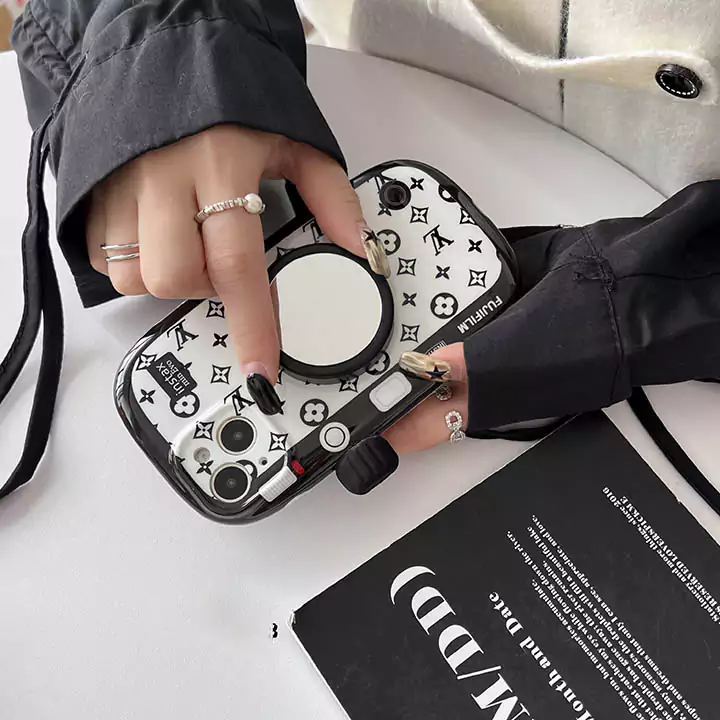ルイヴィトンアイフォン16promaxカバー