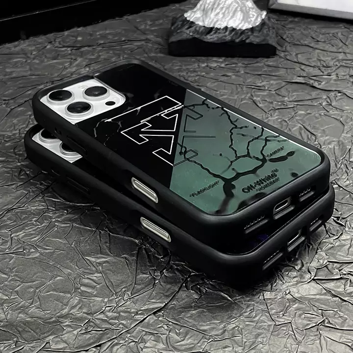 新発売のオフホワイトの大人気iphone 16シリコンケース
