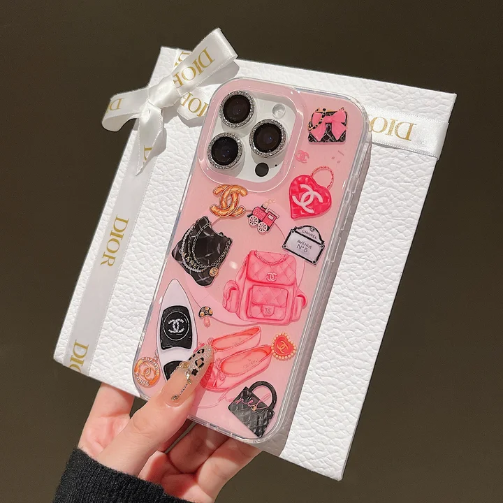 iPhone 16/15 Pro用のキュートなケース