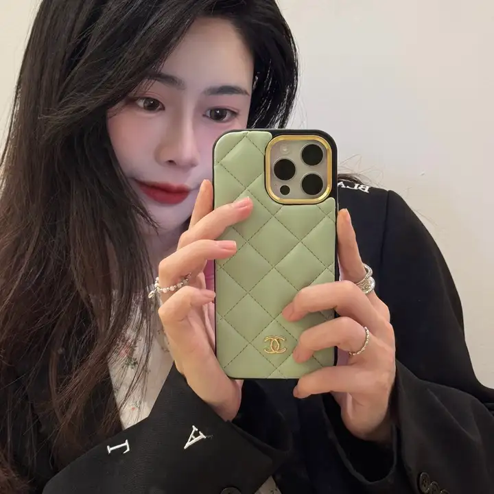 キュートなスマホケース