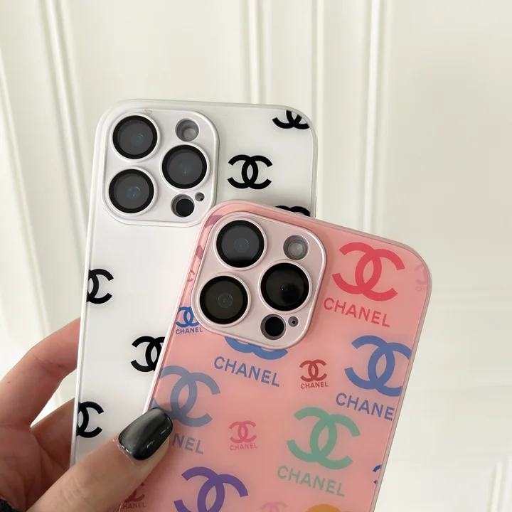 シャネル CCロゴ iPhone15 Pro/15 ケース