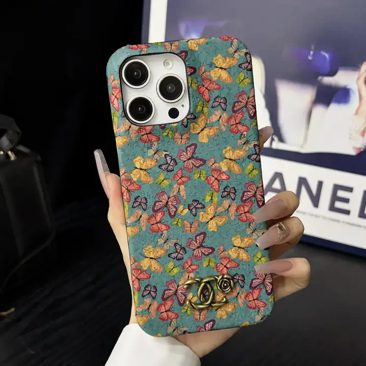 蝶と花のスマートフォンケース