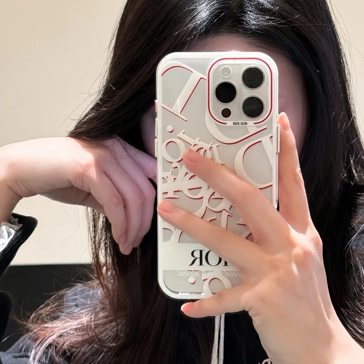 iPhone 15 Pro/14 ケース