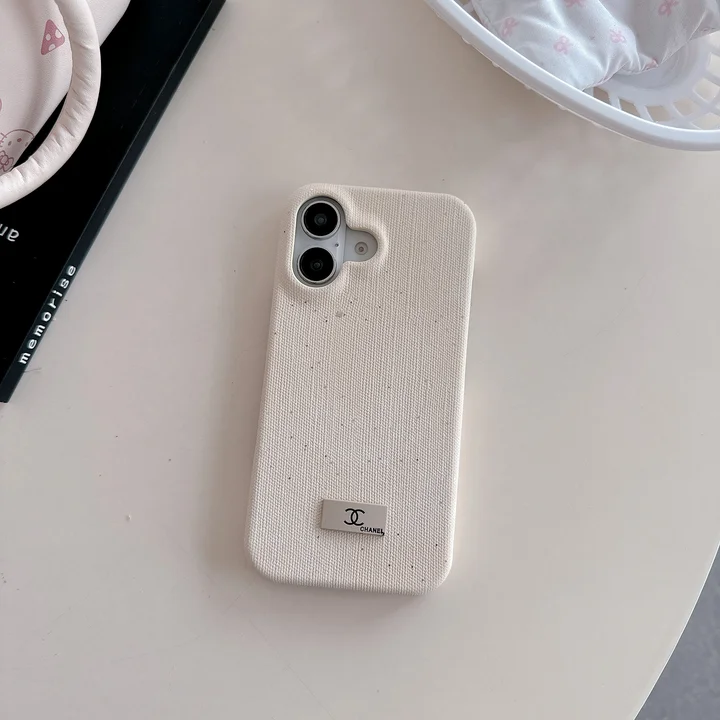 シャネル iPhone16Pro/16用ケース