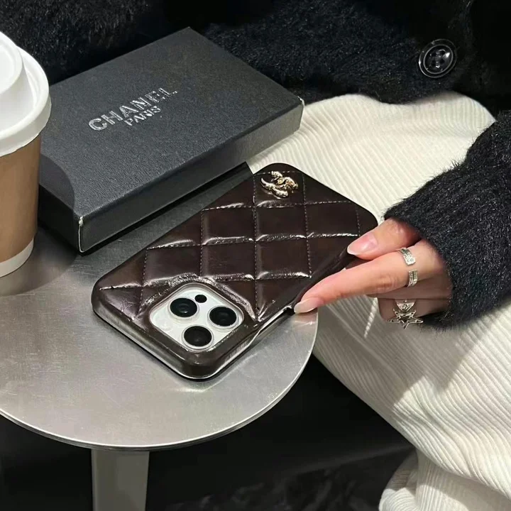 iPhone保護ケース 人気ブランド