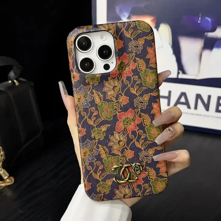 レトロで甘いスマートフォンケース