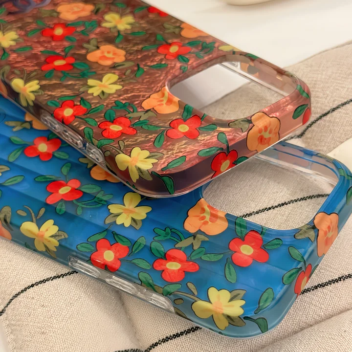 レトロで甘い メタリックココロゴ シャネル スマートフォンケース