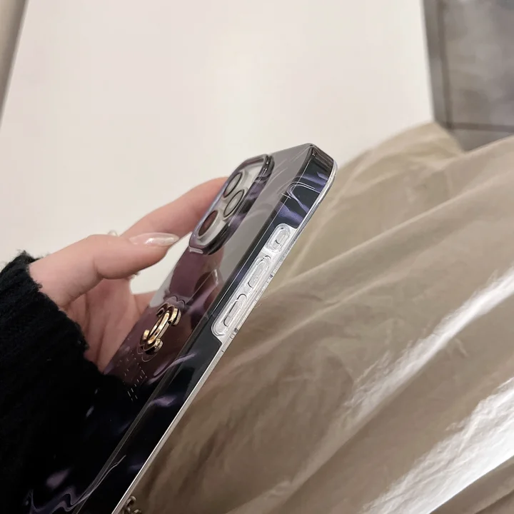 シャネル オールインクルーシブ iPhoneケース