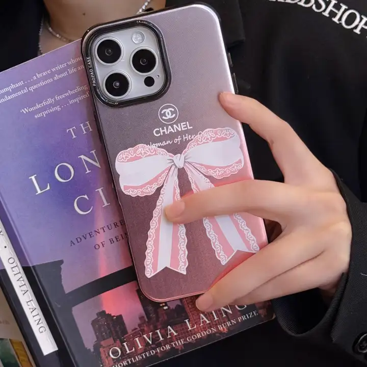 シャネルブランド iPhone 15/14 スマホケース ファッション