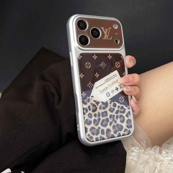 ルイヴィトン風 iphone17 pro max ケース ブランドLVスマホケース かわいい 芸能人 軽量