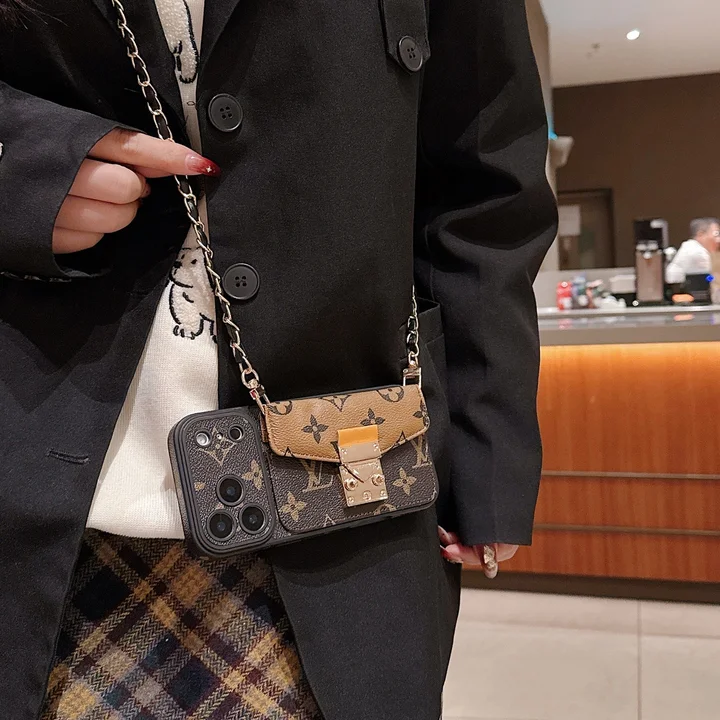 ルイヴィトン風面白いカップル黄ばみ防止iphone15ケースブランドLVスマホケース