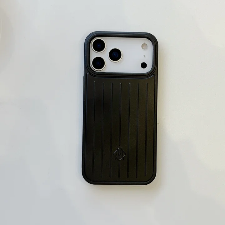 RM風 iphone16pro max ケース ブランドスマホケース 安い メンズ 最強
