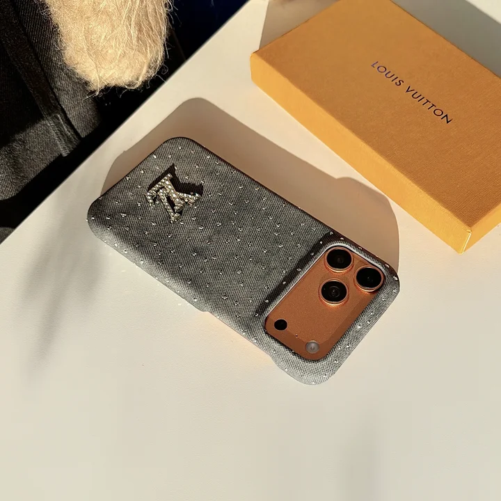 アウトドアカップル最強ルイヴィトン風iphone16ケースブランドLVスマホケース