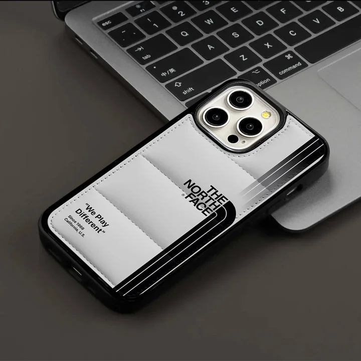 ノースフェイス風 iphone17 pro max ケース ブランドTHE NORTH FACEスマホケース おしゃれ カップル 防塵