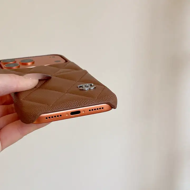 ストリートシャネル風 iphone16 ケース ブランドCHANELスマホケース カップル黄ばみ防止