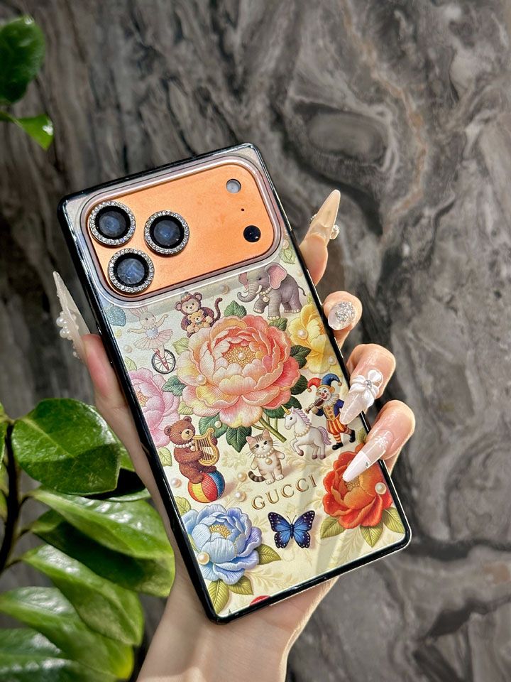 人気グッチ風 iphone16pro max ケース ブランドgucciスマホケース 芸能人高級感